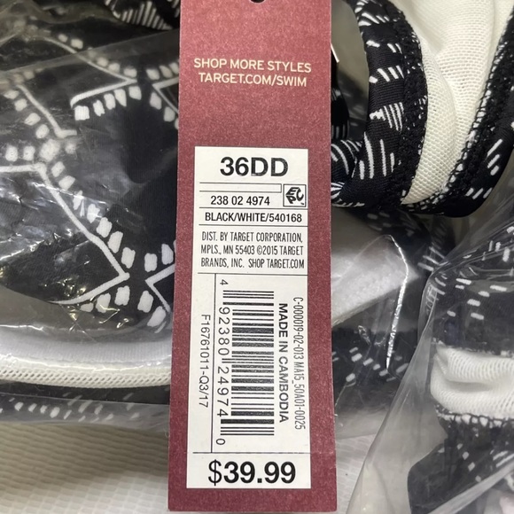 Merona One-piece Black Pattern bathing suit for women 36DD New - Picture 11 of 11